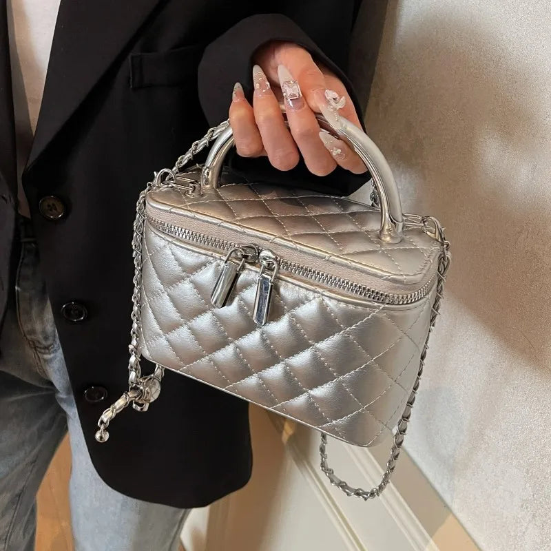 Vintage Leather Crossbody – Paris Style Shopper Bag