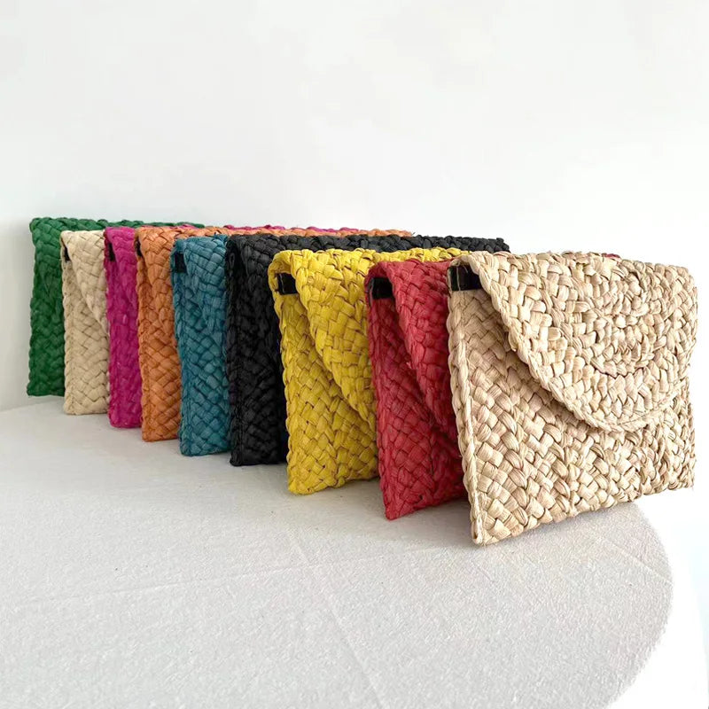 Coastal Clutch – Solid & Stylish
