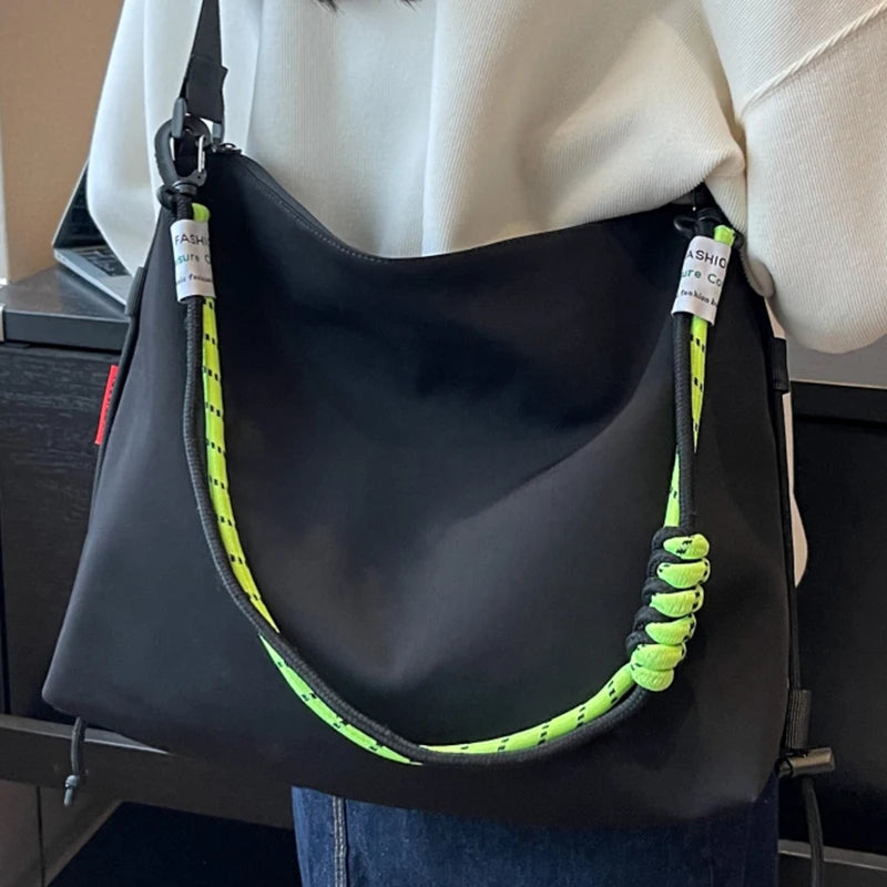 Black Leisure Laptop Shoulder Bag