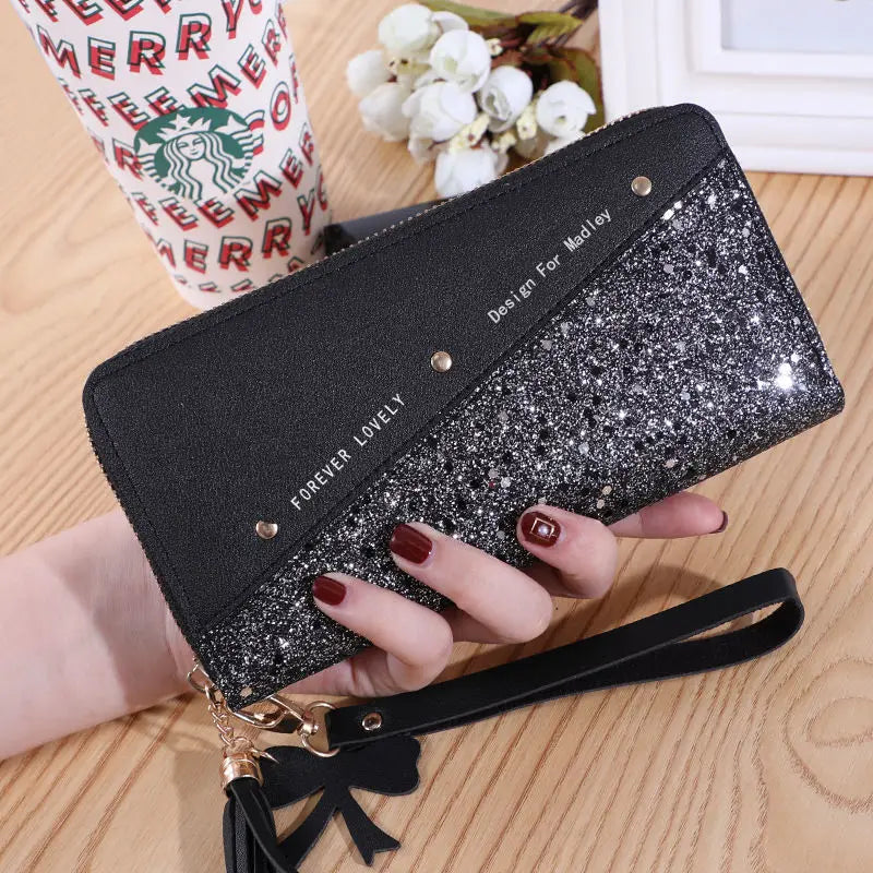 Versa Wrist Travel-Ready Clutch