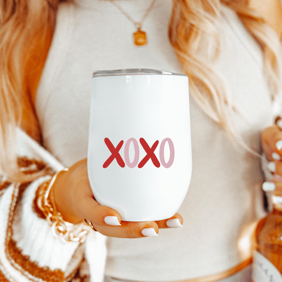 XOXO Wine Tumbler, Love Gift for Her, Valentine's Day, Wedding Party Favor, Relaxing Wine Night, Personalized Drinkware